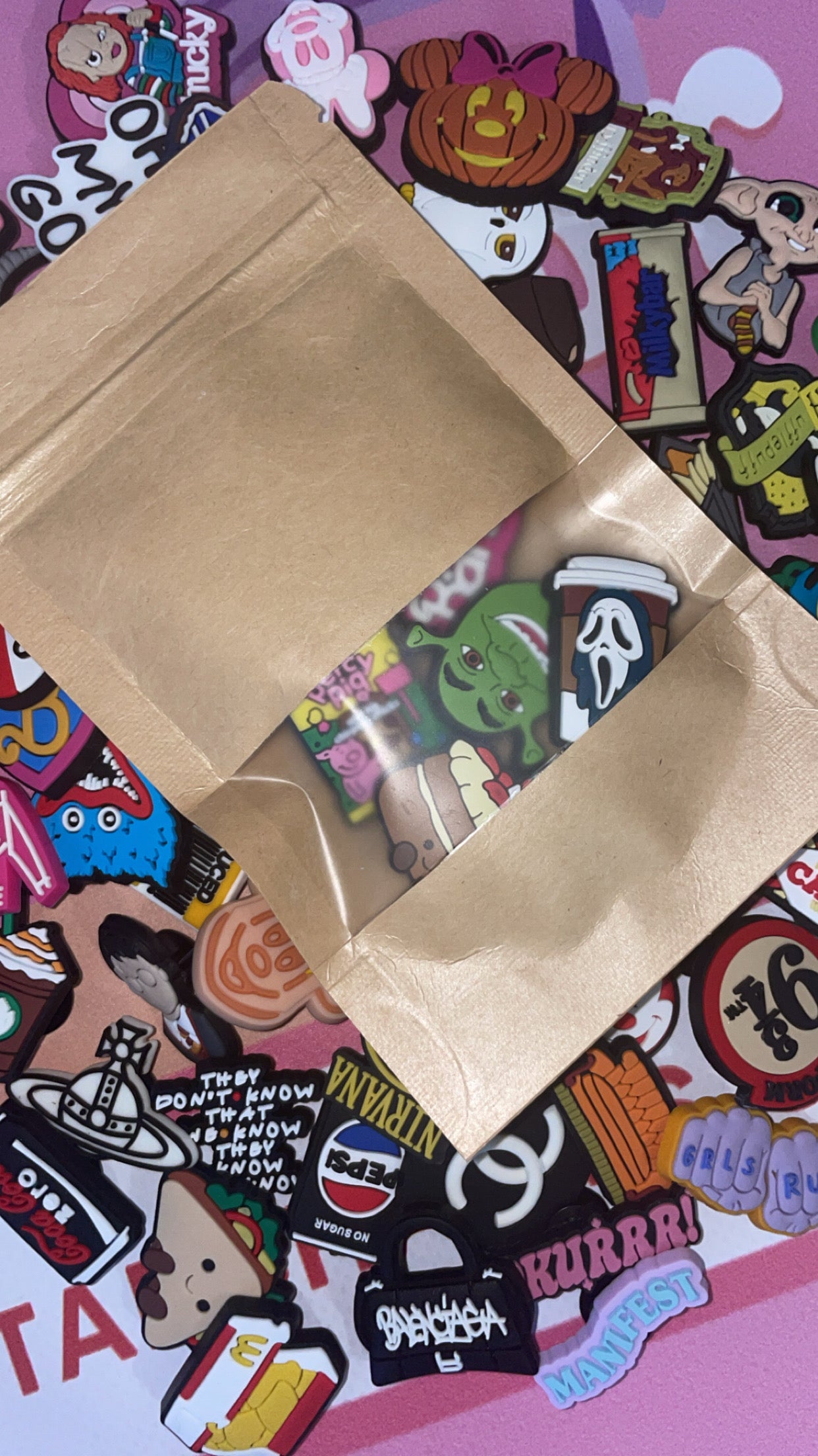 10 Croc Charm Mystery Bag £5