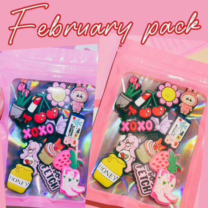 February Valentine’s mixed Croc charm pack with heart and love themed shoe decoration