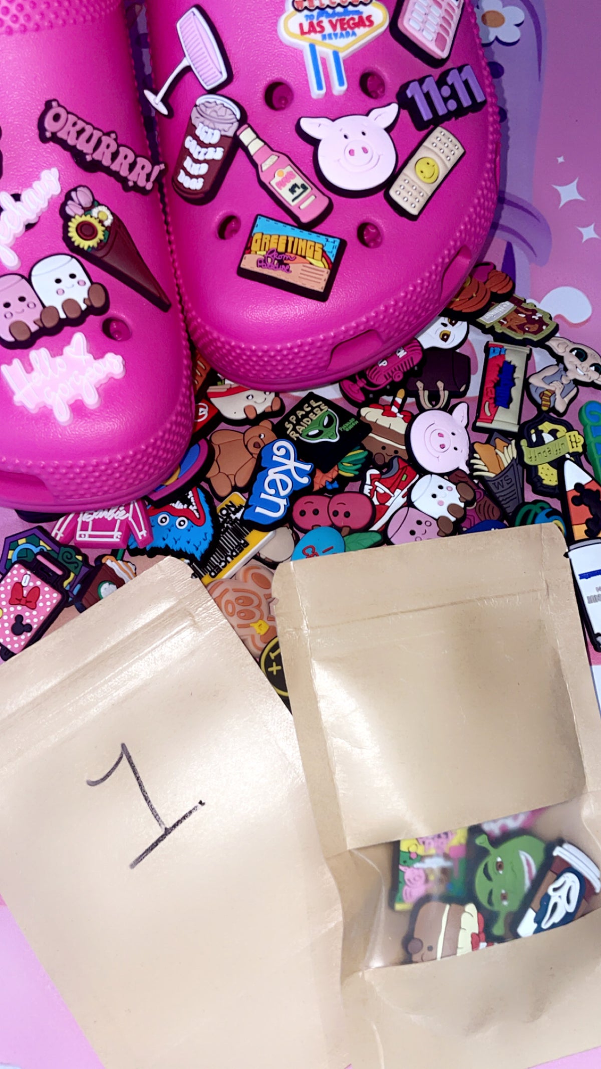 10 Croc charm bundle with colourful novelty shoe charms for £5